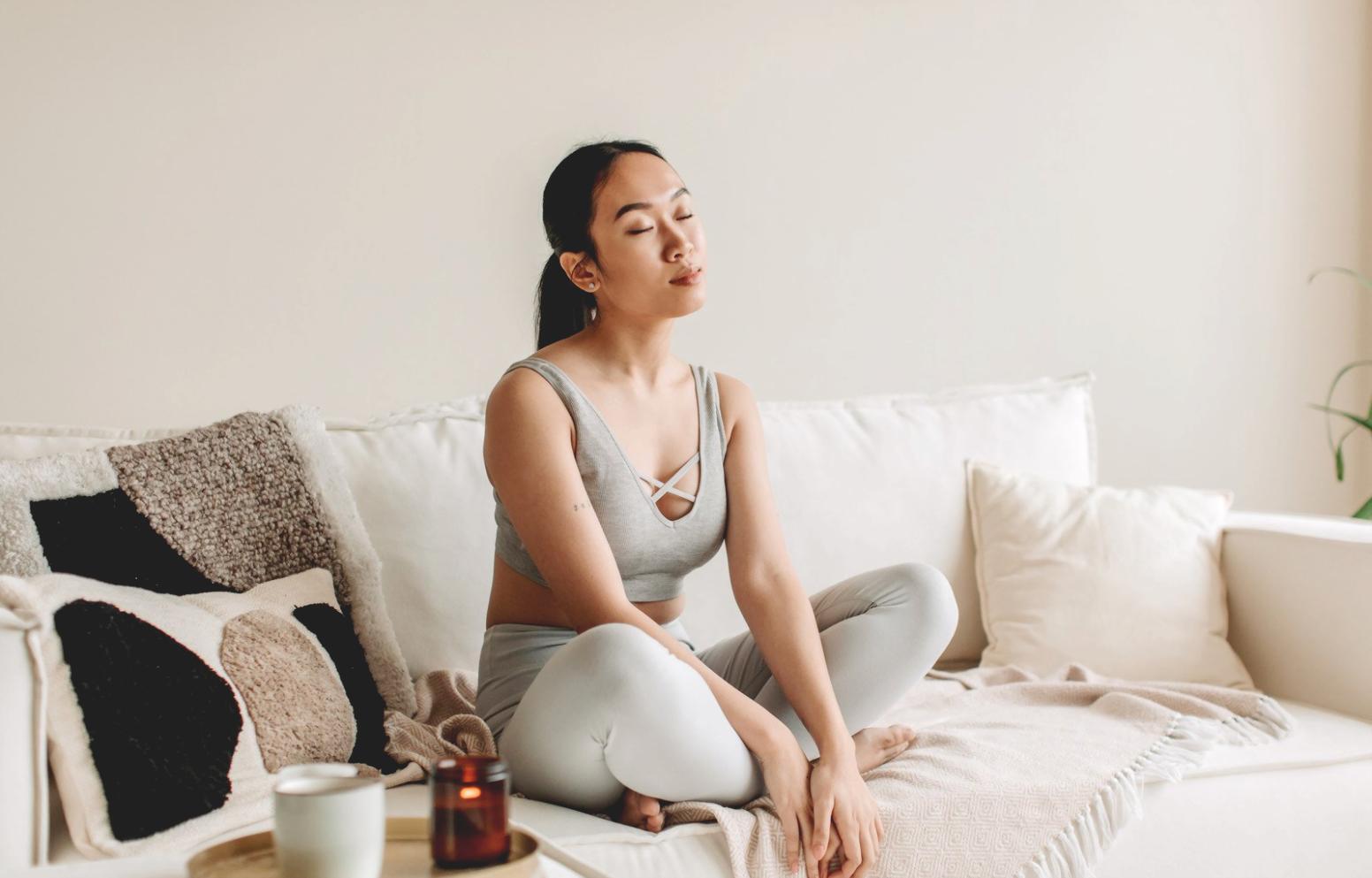 Ambiente sereno per la pratica meditativa online